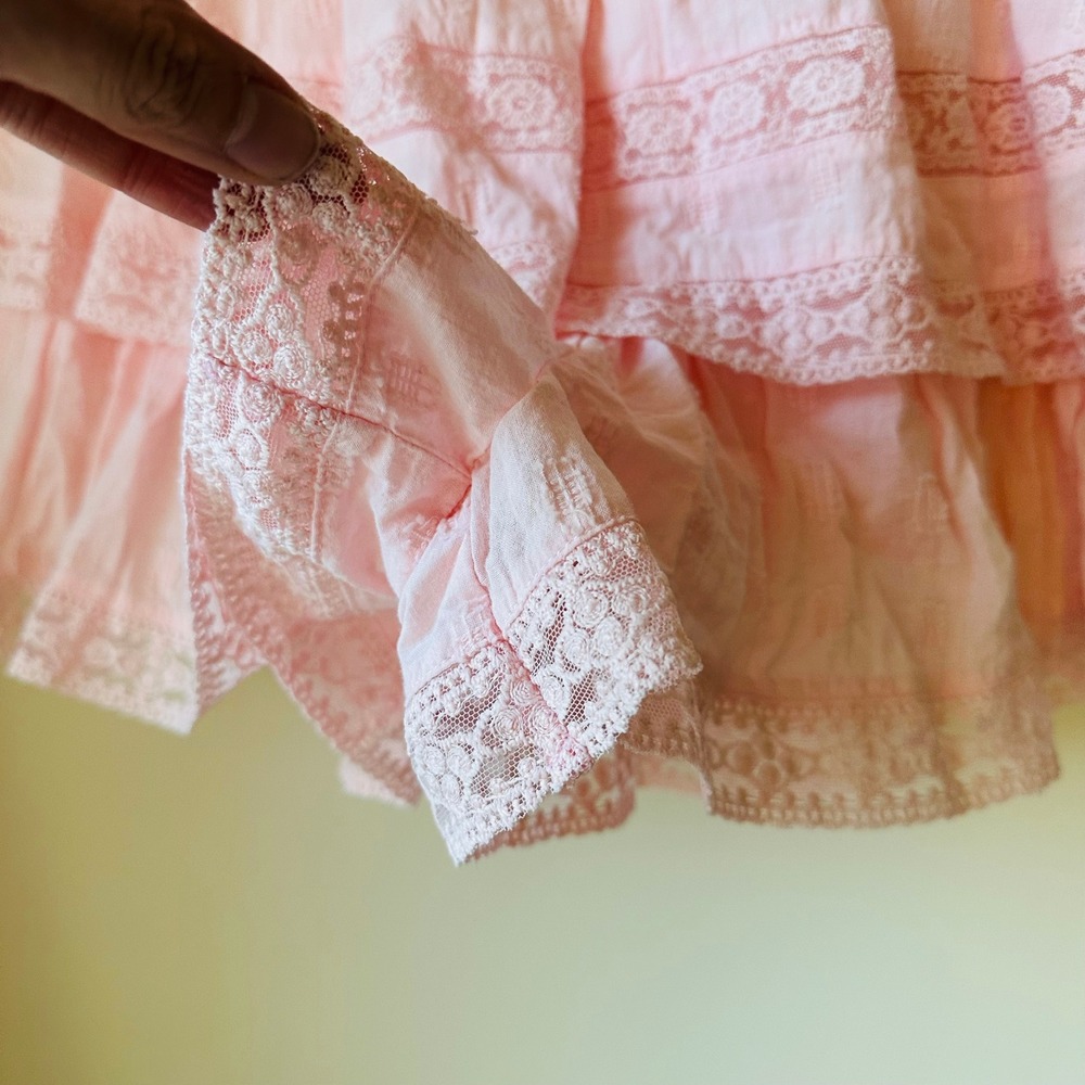 Altar'd State Pink Winslow Lace Tiered Shorts Skirt Size Medium - Picture 6 of 8